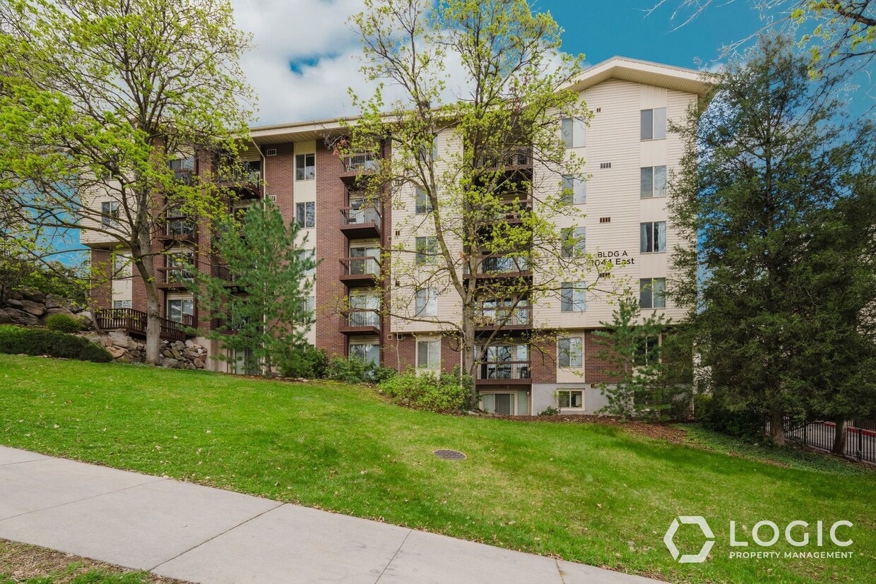 Photo - 1044 East 400 South-405A