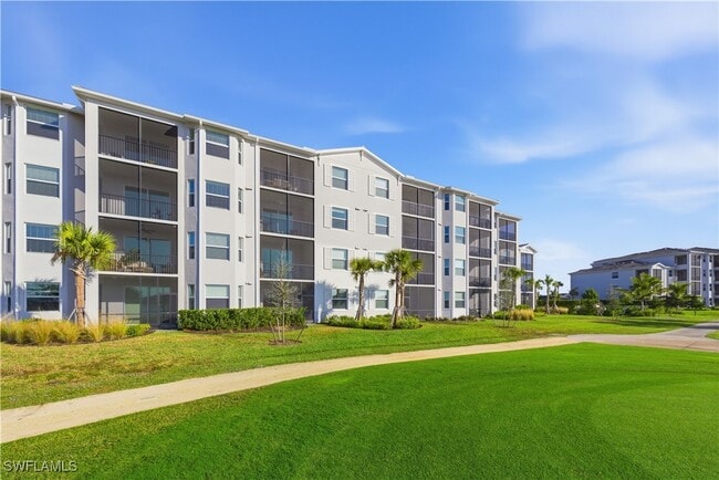 Foto del edificio - 5555 Double Eagle Cir