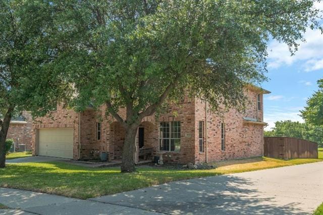Building Photo - 3812 Lakeway Dr