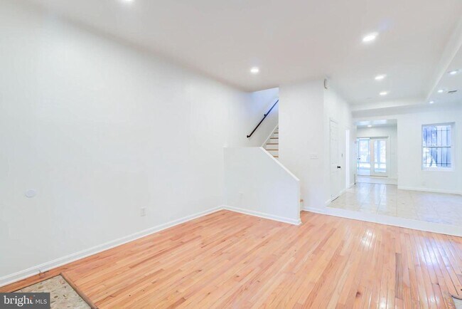 Foto del edificio - 75 P St NW