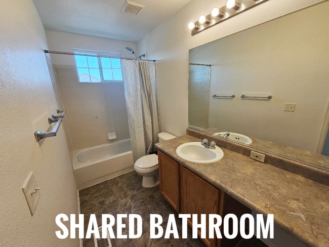 Building Photo - 1805 Dewhirst Dr