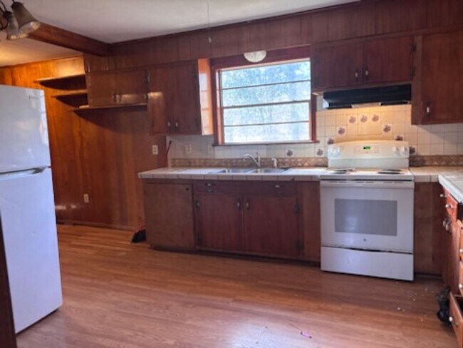 Foto del edificio - 2005 Wisteria Dr