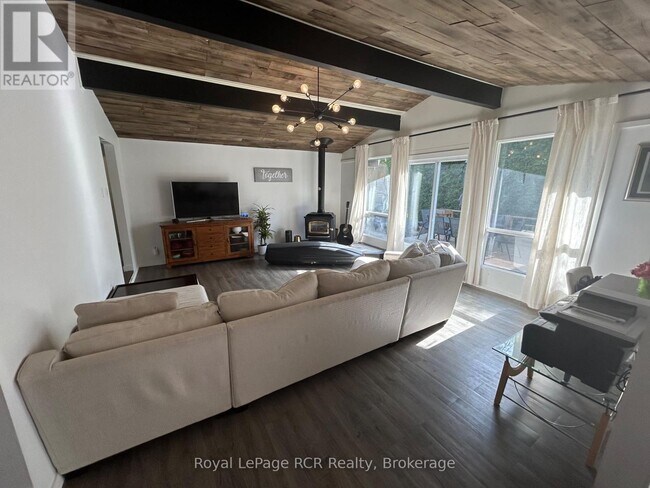 Building Photo - 209840 Hwy 26