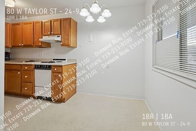 Foto del edificio - 80 W Taylor St