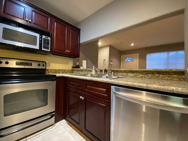 Kitchen - 3731 37th St