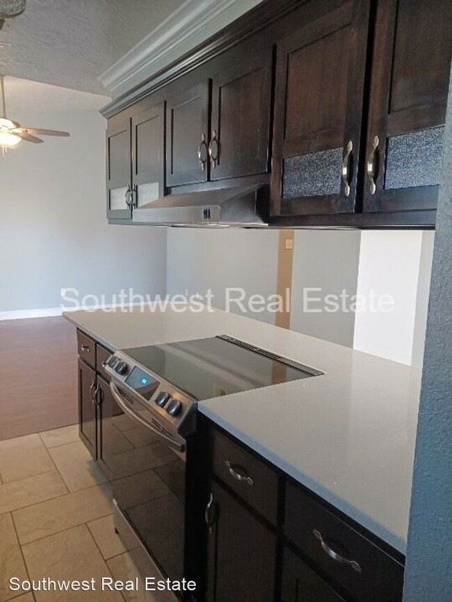Foto del edificio - 3 br, 2 bath House - 2005 Debra
