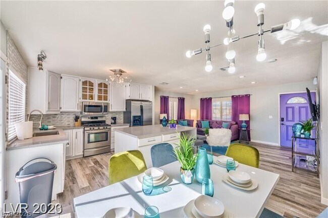 Foto del edificio - 7067 Westpark Ct