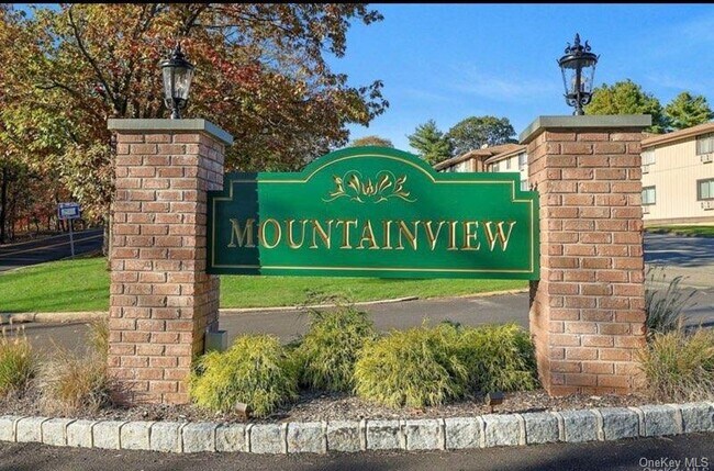 Foto del edificio - 155 Sierra Vista Ln