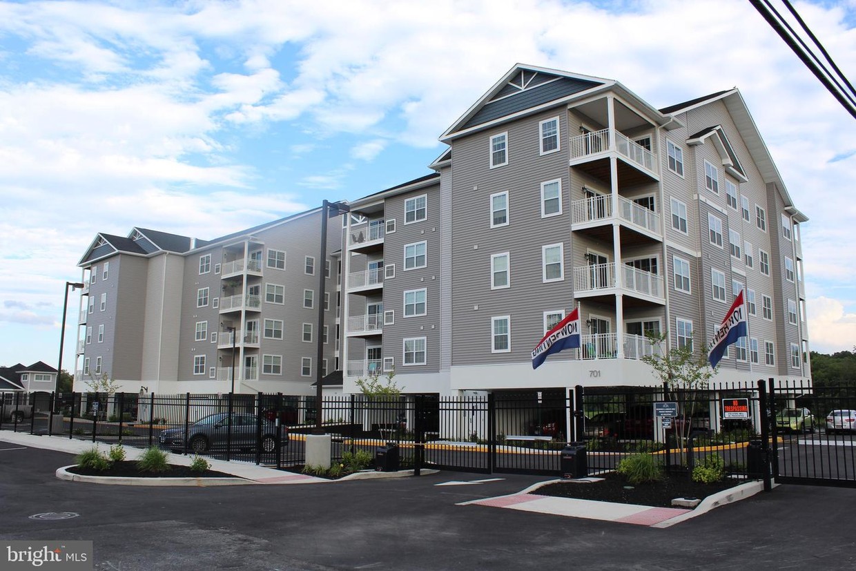 701 Water St Unit 102, Seaford, DE 19973 Room for Rent in Seaford, DE