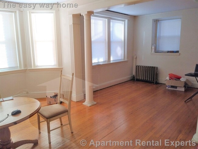 Building Photo - 475 Highland Ave