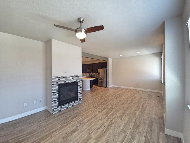 Photo - 10005 E 59th Ave House