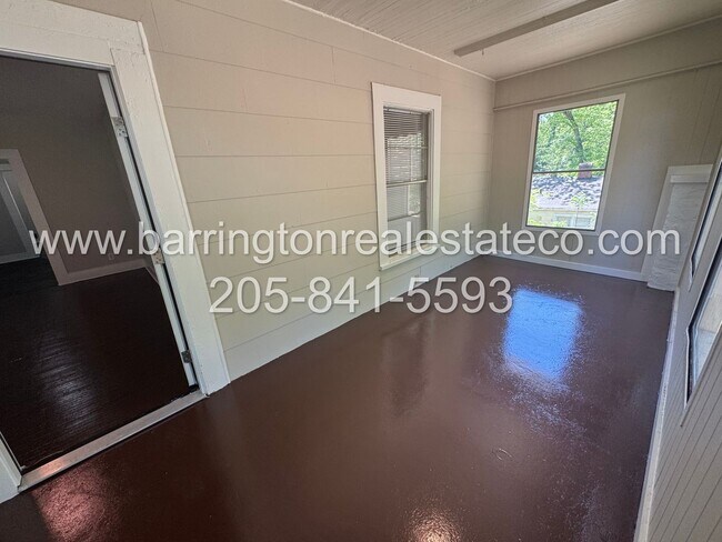 Foto del edificio - 1721 35th Ave N