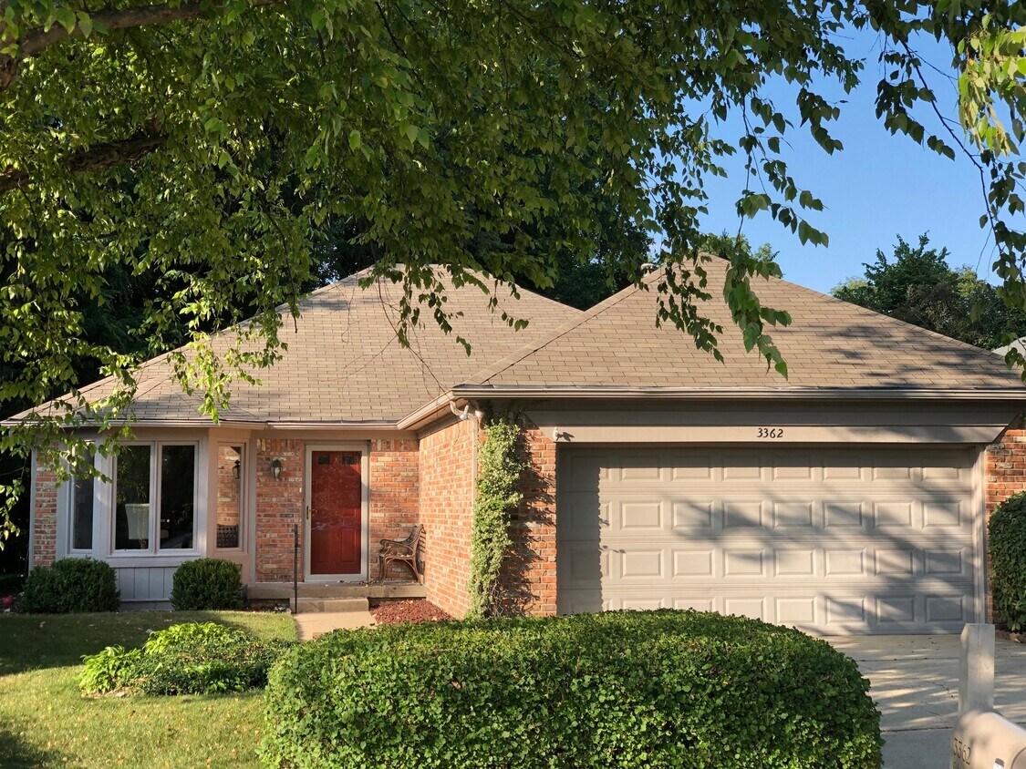 Foto principal - 3362 Eden Village Pl