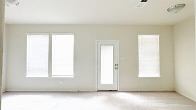 Building Photo - 3123 Yukon Trace Dr