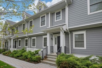 Building Photo - 785 Springfield Ave