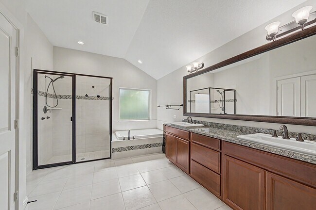 Foto del edificio - 31032 Sunfall Trail Ln