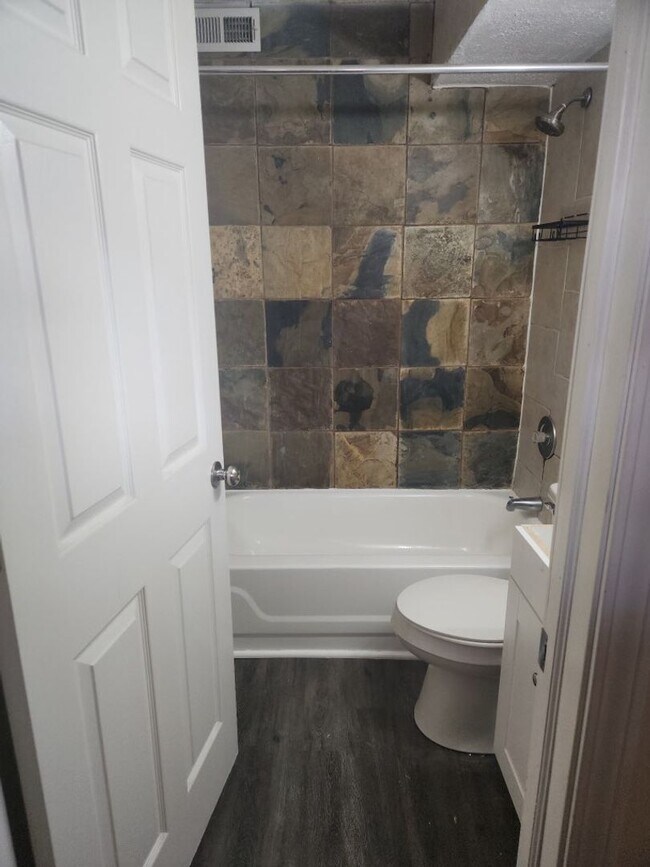 Foto del edificio - 1601 Broadway