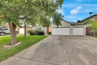 Building Photo - 2133 Paradise Ridge Dr