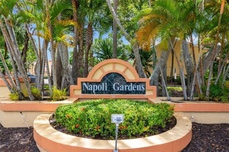 Building Photo - 917 Coral Club Dr