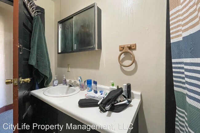 Foto del edificio - 3 br, 2 bath House - 3269 Parkview Avenue