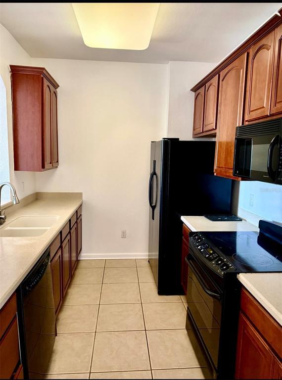 Building Photo - 3332 Robert Trent Jones Dr