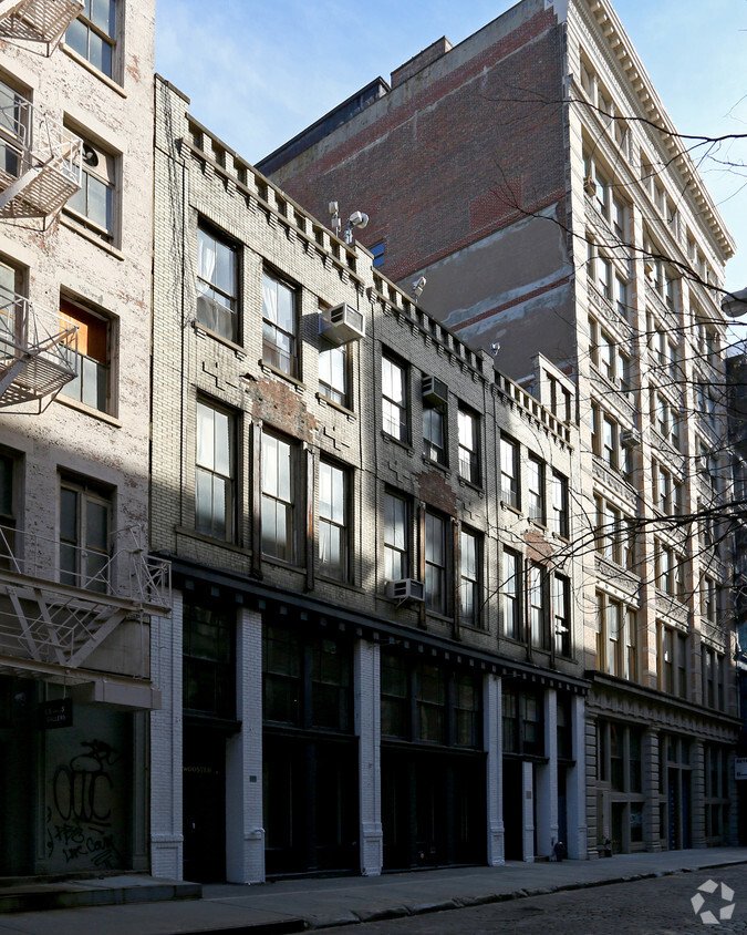 Building Photo - 70-72 Wooster St