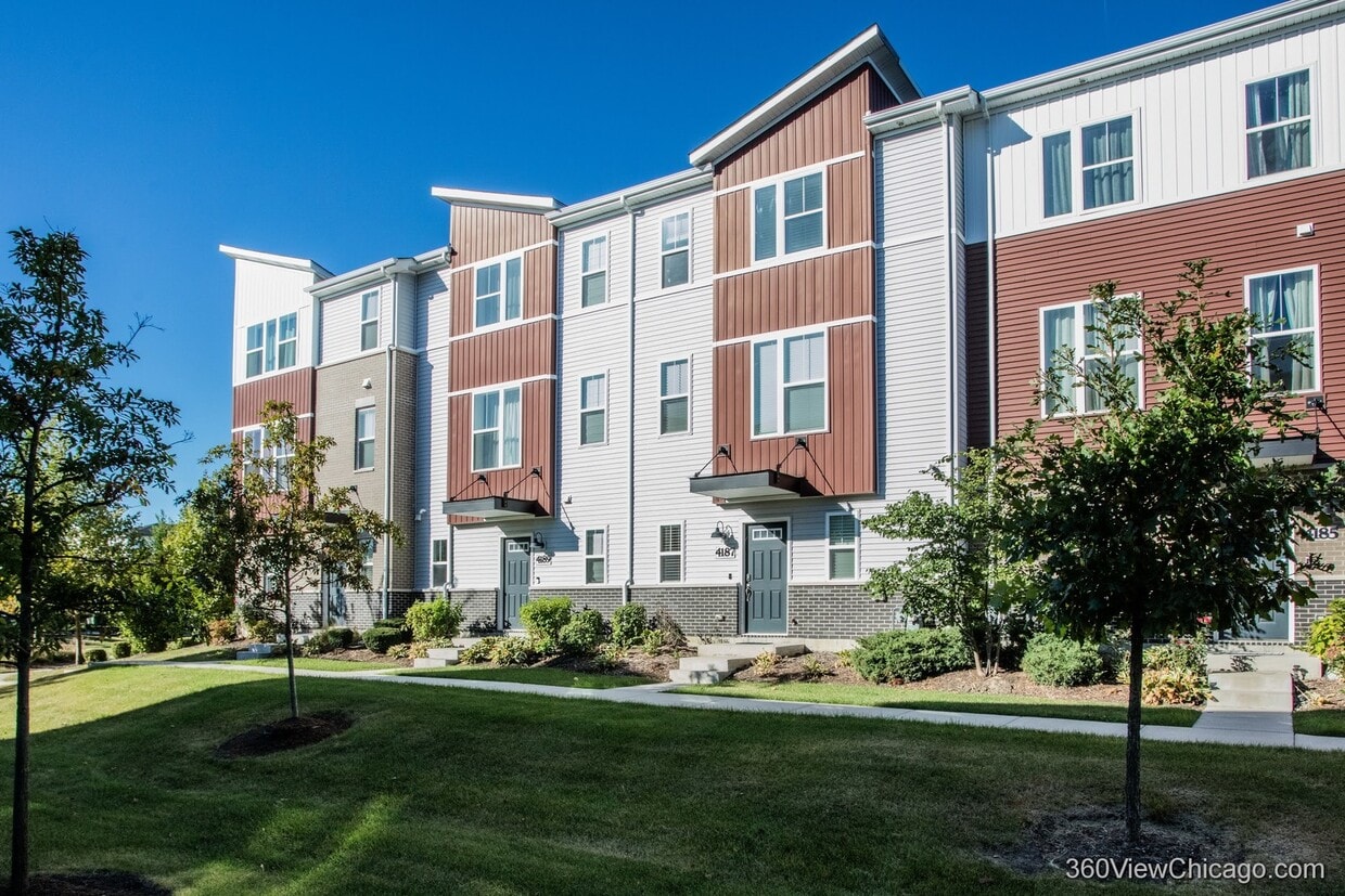 Foto principal - 4187 Calder Ln