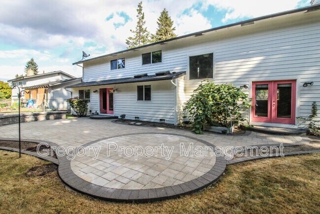 Foto del edificio - 1017 142nd Ave SE
