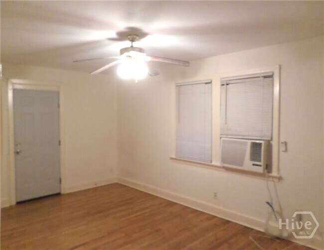 Foto del edificio - 3904 Harmon St
