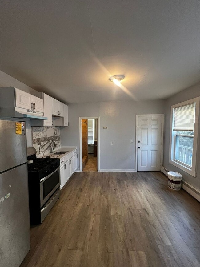 Photo - Charles &amp; Harvard Realty LLC Apartment