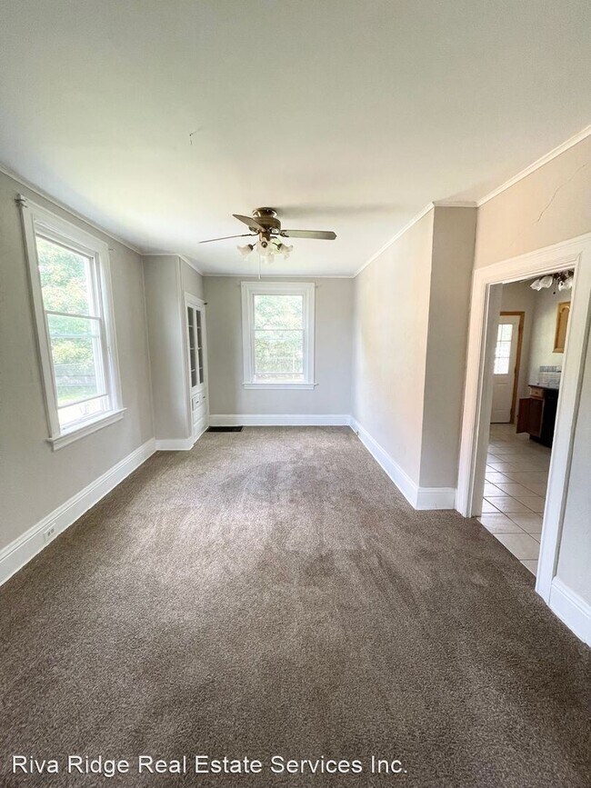 Building Photo - 3 br, 1 bath House - 1405 Fallowfield Ave