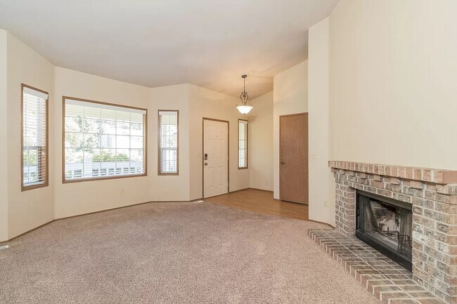 Foto del edificio - 1319 SW 355th Pl