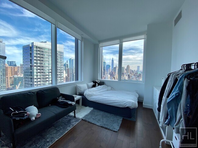 Foto del edificio - WEST 36 STREET