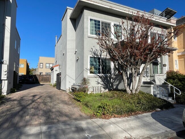 Foto del edificio - 560 29th St