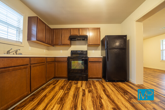 Kitchen - 620 Whitson Chapel Rd