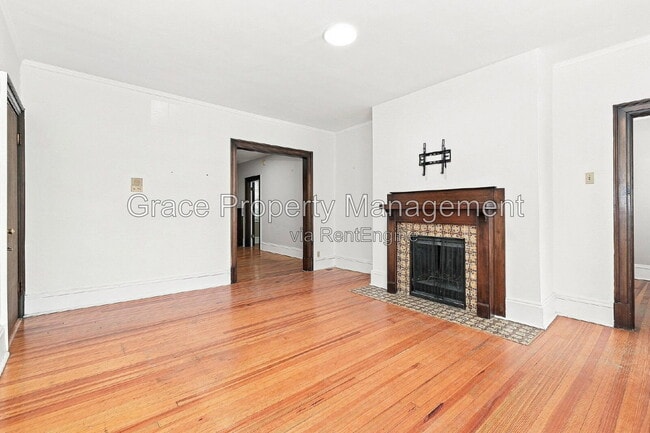 Photo - 523 East 12th Avenue Apartment