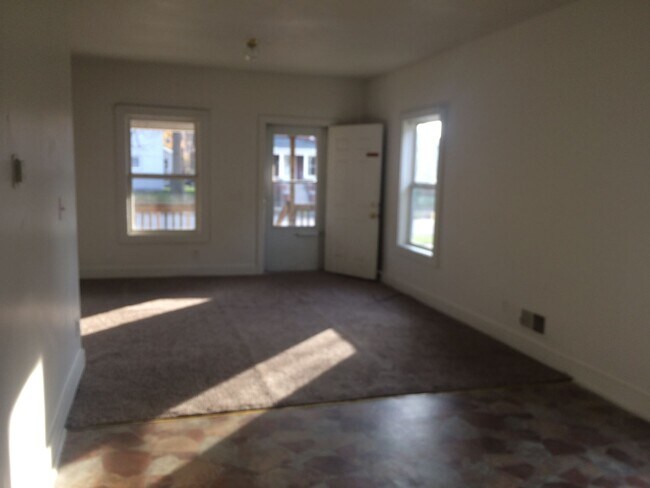 Foto del edificio - 234-236 W Wilkins St