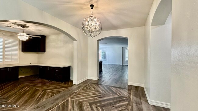 Building Photo - 1777 W Ocotillo Rd