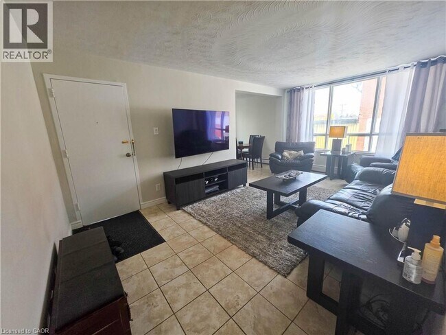 Photo du bâtiment - 347 Waterloo St