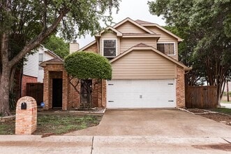 Building Photo - 1701 Highgate Pl