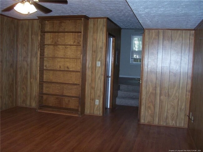 Foto del edificio - 6813 Brush Creek Rd