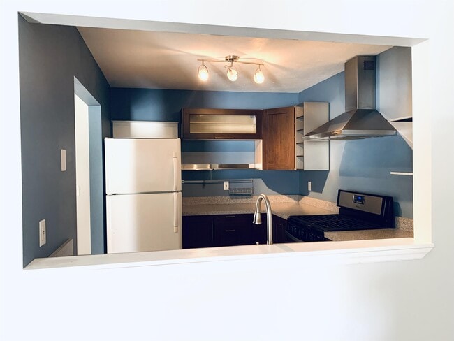 Building Photo - 3985 S Cramer Cir
