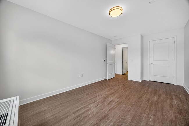 Building Photo - 50 Neilson Apartments