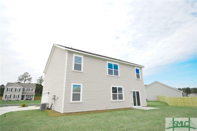 Building Photo - 209 Logging Hl Dr
