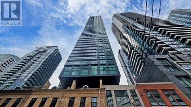 Building Photo - 327 King St W