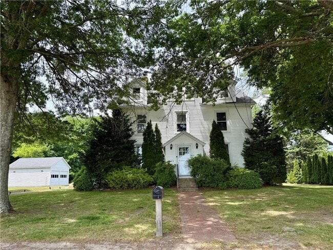 Building Photo - 305 Turner Rd