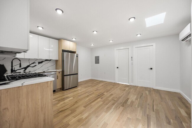 Foto del edificio - 294 Hoboken Ave