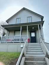 Building Photo - 410 E Magnolia St