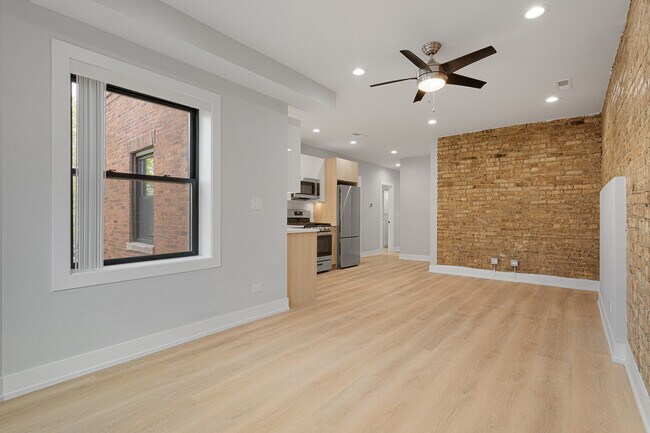 Foto del edificio - 1558 W Juneway Terrace