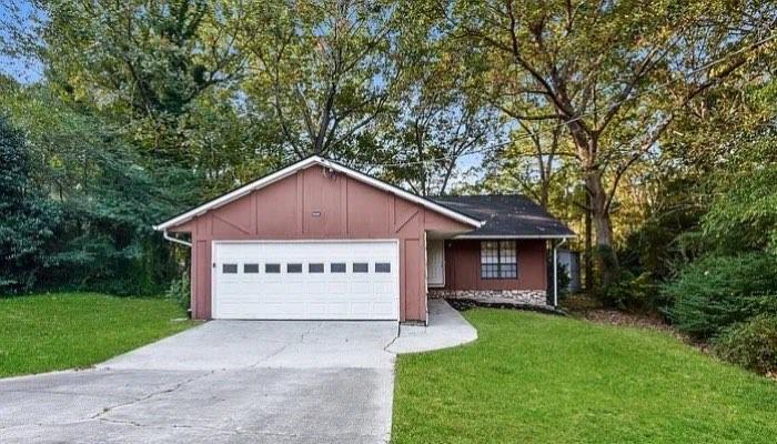 Foto principal - 2673 Stoneview Ct NW